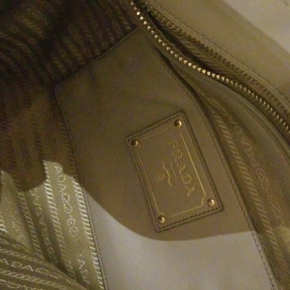 🇮🇹Prada bag - Picture 3 of 8
